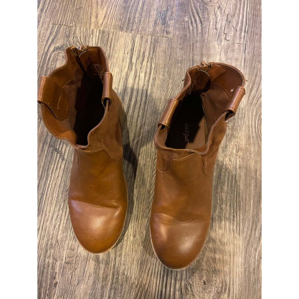 kids cat & jack brown bootie shoes size 5